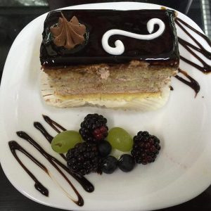 Prajitura cu visine si ciocolata nr 1117