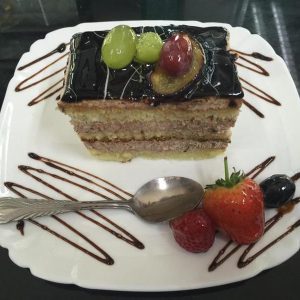Prajitura cu tiramisu si fructe nr 1124