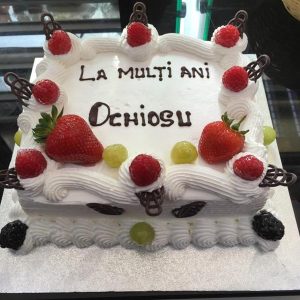 Tort cu frisca 2,3 kg nr 347