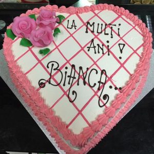Tort cu frisca 2,3 kg nr 400