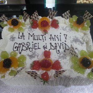 Tort cu frisca 2,3 kg nr 430