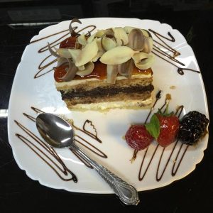 Prajitura cu ciocolata si caramel nr 1146