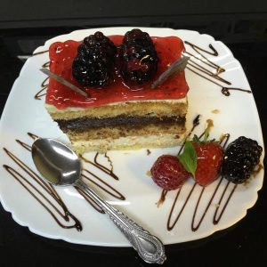 Prajitura cu ciocolata si mure nr 1149