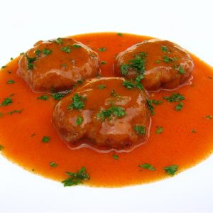 Chiftelute de post in sos de rosii