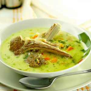 Ciorba de miel cu legume dreasa cu ou