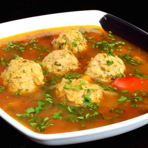 Ciorba de perisoare din peste si legume