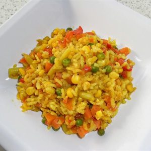 Orez cu legume la tigaie