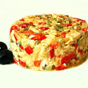 Salata cu piept de pui speciala