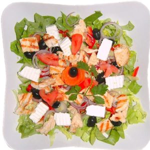 Salata greceasca cu pui