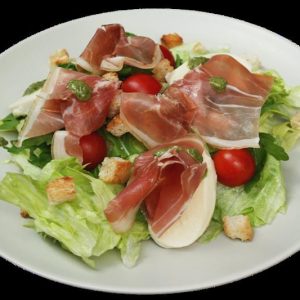 Salata cu prosciutto crudo