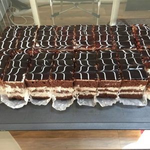 Prajitura cu crema de cappuccino si frisca nr 2s